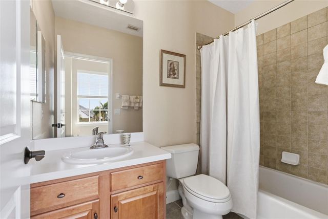 715 ISLEBAY DRIVE, Apollo Beach, FL 33572