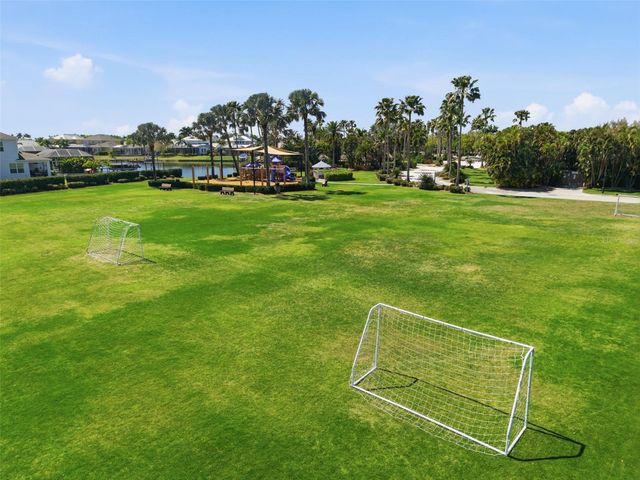 715 ISLEBAY DRIVE, Apollo Beach, FL 33572