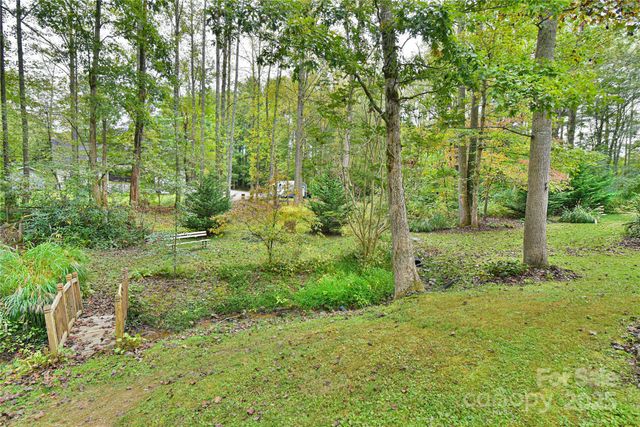145 Fox Glen Drive, Arden, NC 28704