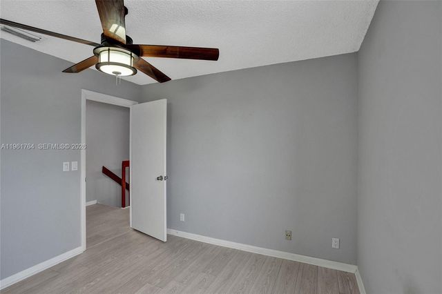 2641 W Gately Dr W 1002, West Palm Beach, FL 33415