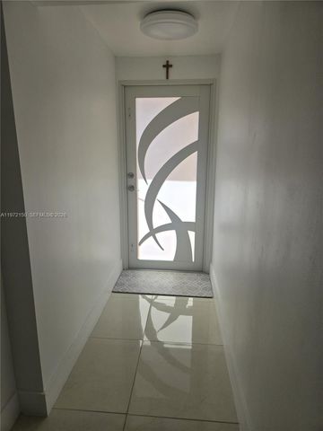 1067 W 37th St, Hialeah, FL 33012