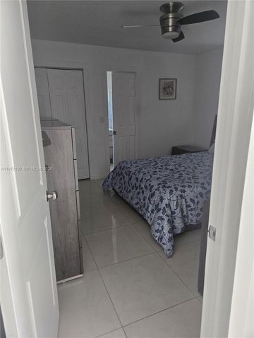 1067 W 37th St, Hialeah, FL 33012