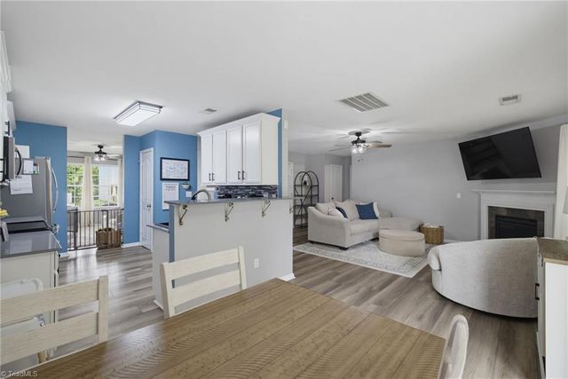 431 Hancock Drive, Kernersville, NC 27284