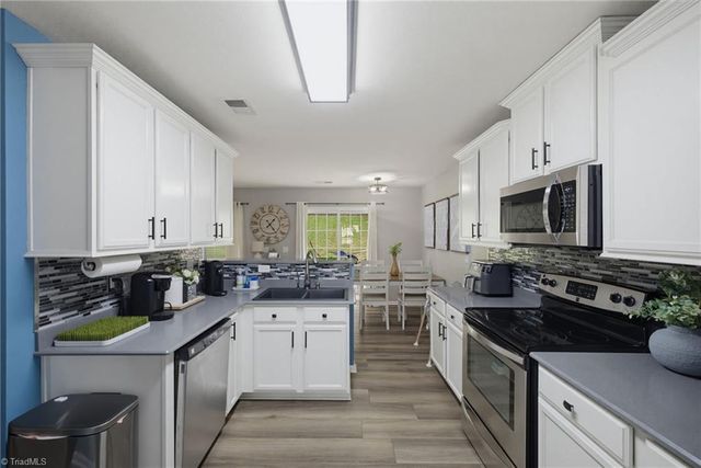 431 Hancock Drive, Kernersville, NC 27284