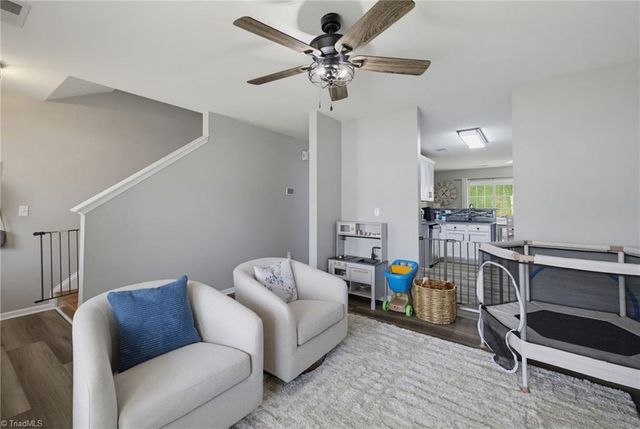 431 Hancock Drive, Kernersville, NC 27284