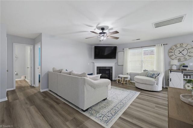 431 Hancock Drive, Kernersville, NC 27284
