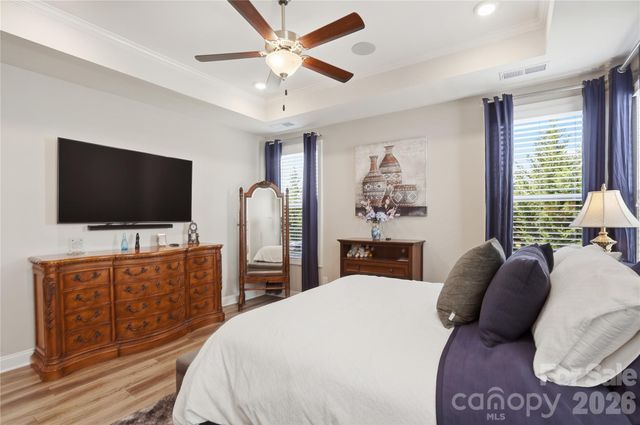7111 Overjoyed Crossing, Charlotte, NC 28215