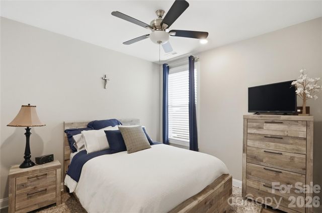7111 Overjoyed Crossing, Charlotte, NC 28215