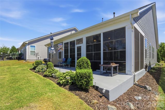 7111 Overjoyed Crossing, Charlotte, NC 28215