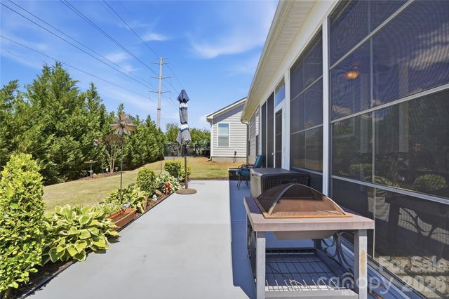 7111 Overjoyed Crossing, Charlotte, NC 28215