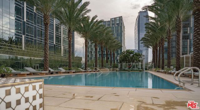 877 Francisco Street 1002, Los Angeles, CA 90017