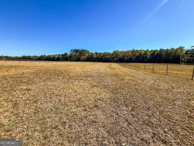 186 Beech Springs Road, Pine Mountain, GA 31822