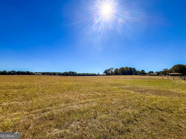 186 Beech Springs Road, Pine Mountain, GA 31822