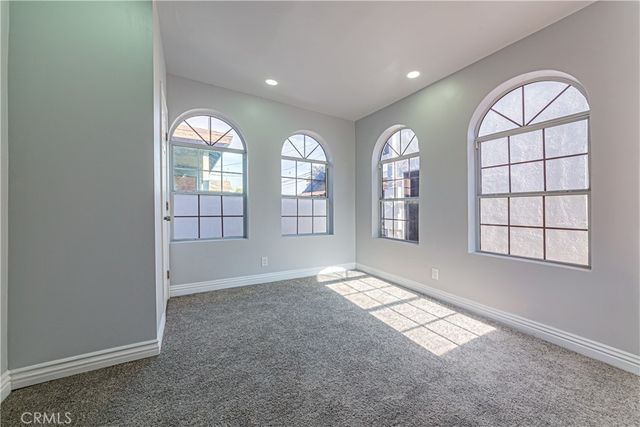 5334 Victoria Ave, Los Angeles, CA 90043