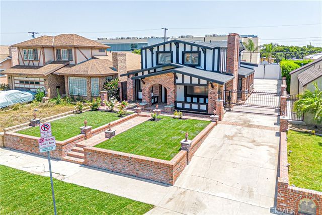 5334 Victoria Ave, Los Angeles, CA 90043