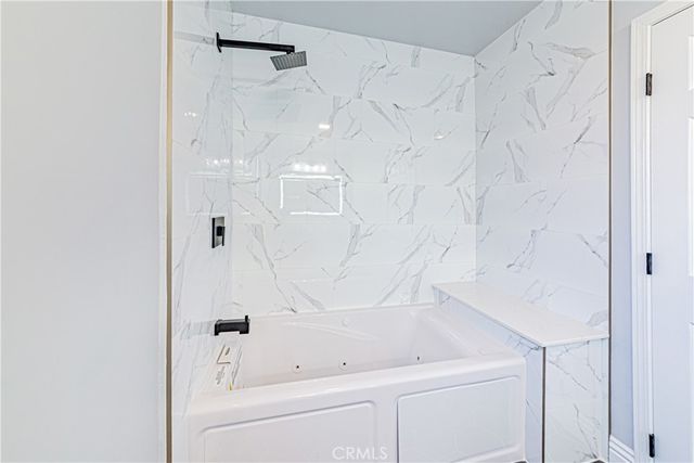 5334 Victoria Ave, Los Angeles, CA 90043