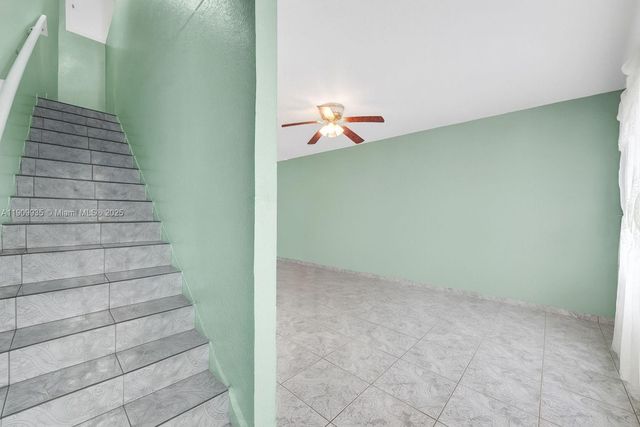 427 NW 84th Ter 427, Miami, FL 33150