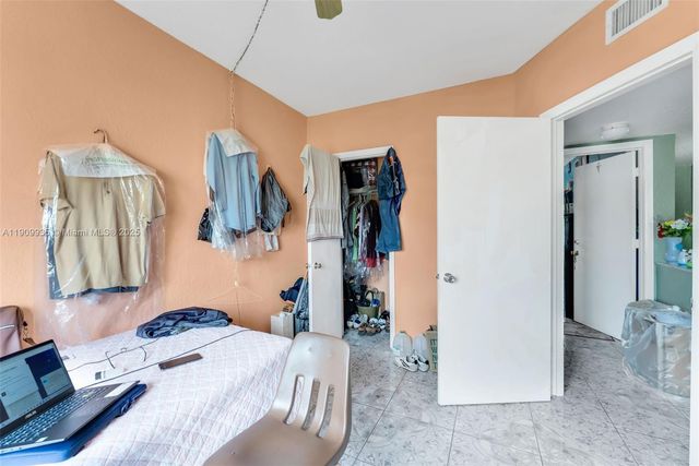 427 NW 84th Ter 427, Miami, FL 33150