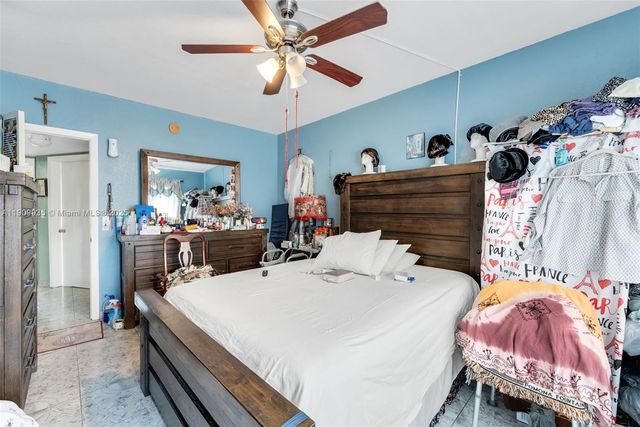 427 NW 84th Ter 427, Miami, FL 33150