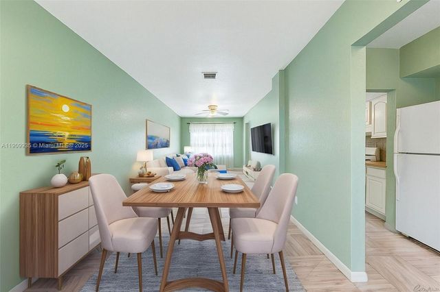 427 NW 84th Ter 427, Miami, FL 33150