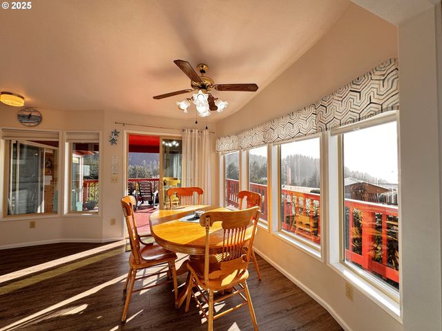 19921 WHALESHEAD Rd T 1, Brookings, OR 97415