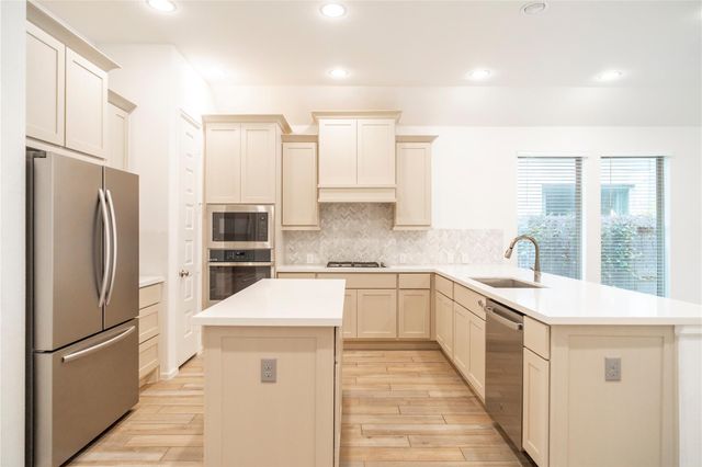 31410 Golden Cliffs Lane, Fulshear, TX 77441