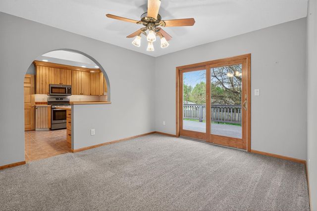 1139 Madison Street, Cedar Falls, IA 50613
