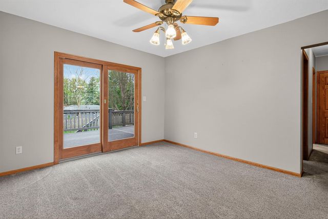 1139 Madison Street, Cedar Falls, IA 50613