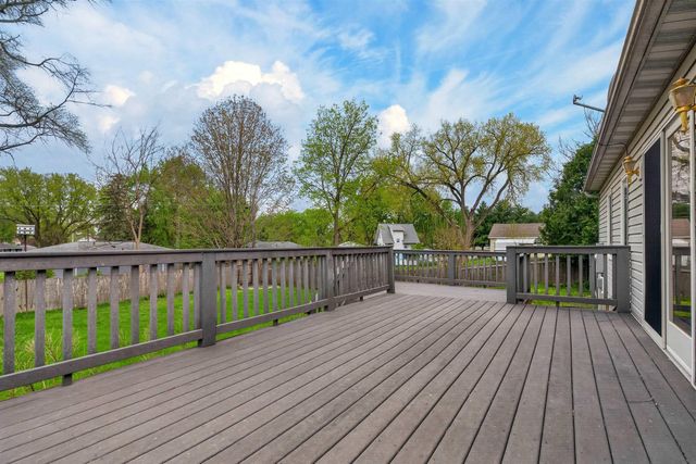 1139 Madison Street, Cedar Falls, IA 50613