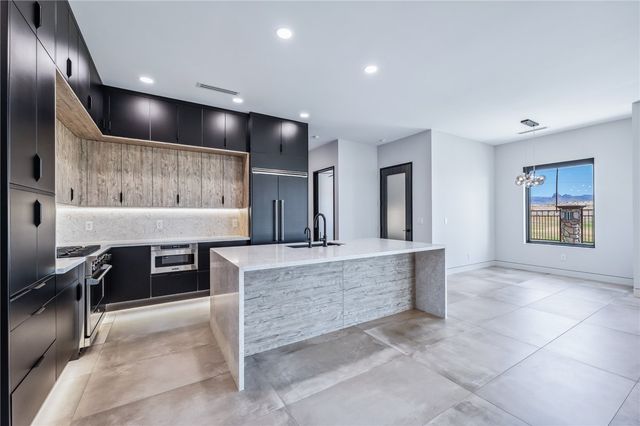 2446 E La Mancha, Fort Mohave, AZ 86426