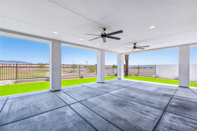 2446 E La Mancha, Fort Mohave, AZ 86426