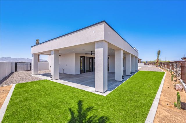 2446 E La Mancha, Fort Mohave, AZ 86426