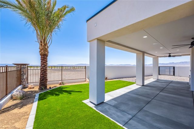 2446 E La Mancha, Fort Mohave, AZ 86426