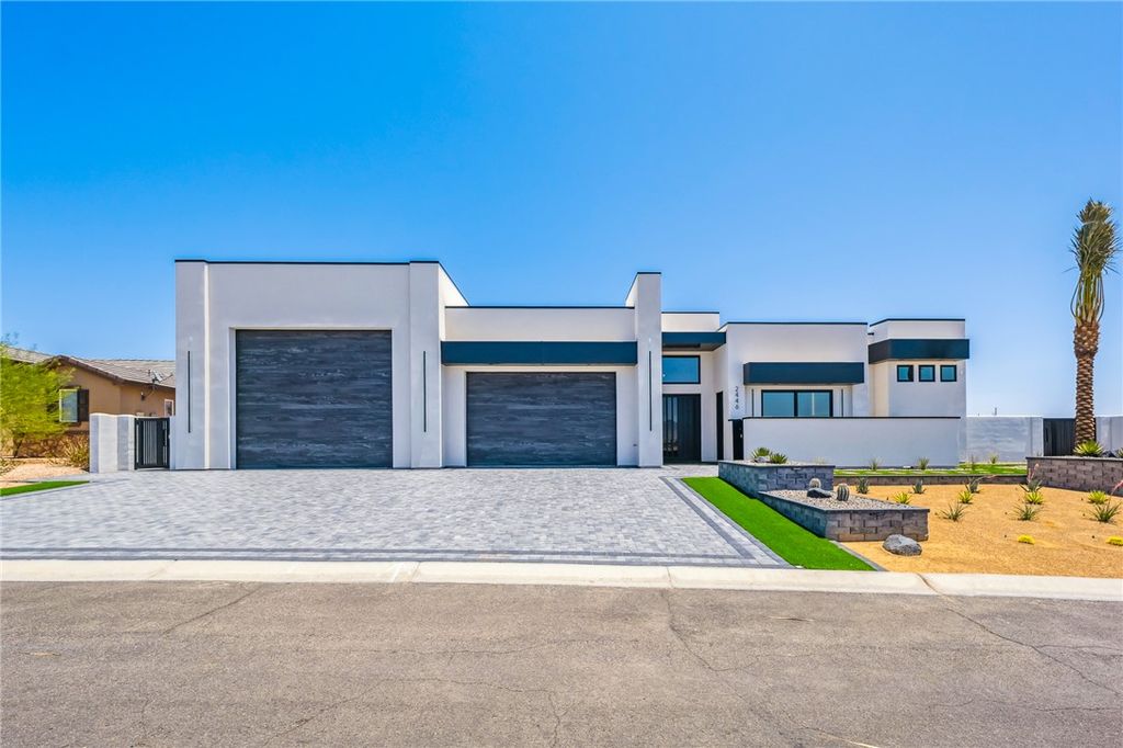 2446 E La Mancha, Fort Mohave, AZ 86426