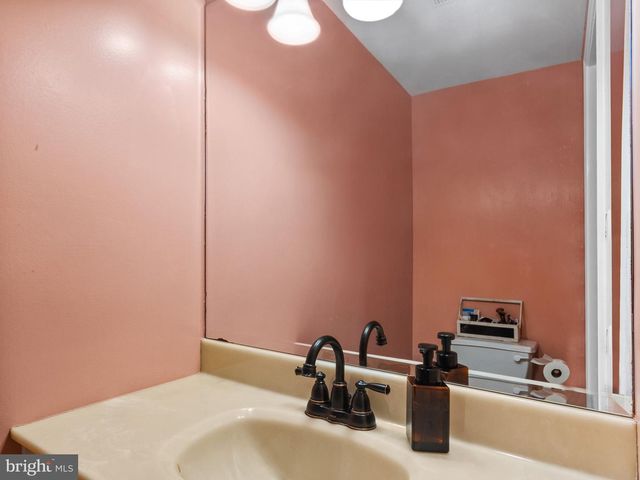 130 SOUTHDOWN RD, Edgewater, MD 21037