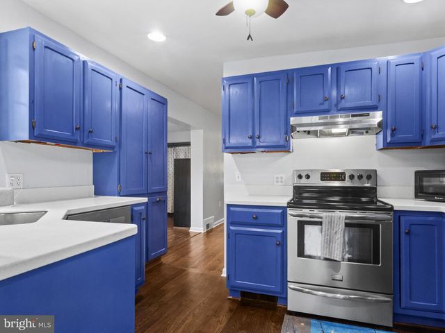 130 SOUTHDOWN RD, Edgewater, MD 21037
