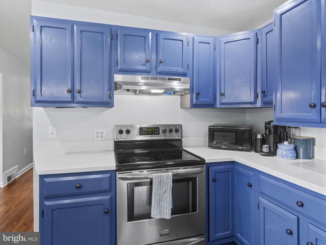 130 SOUTHDOWN RD, Edgewater, MD 21037
