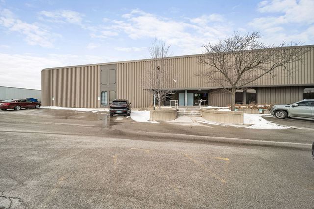 1980 S. Carboy Road, Mount Prospect, IL 60056