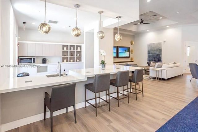 19421 Stonebrook St, Weston, FL 33332