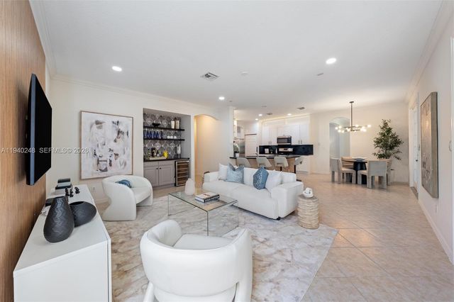 19421 Stonebrook St, Weston, FL 33332