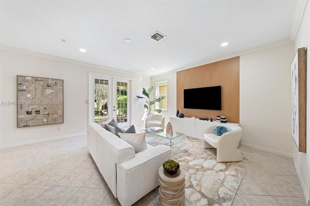 19421 Stonebrook St, Weston, FL 33332