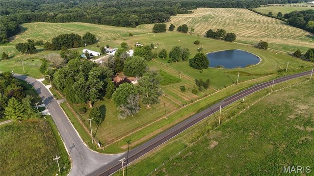 15 Quarry Road, Troy, MO 63379