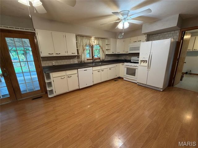 15 Quarry Road, Troy, MO 63379