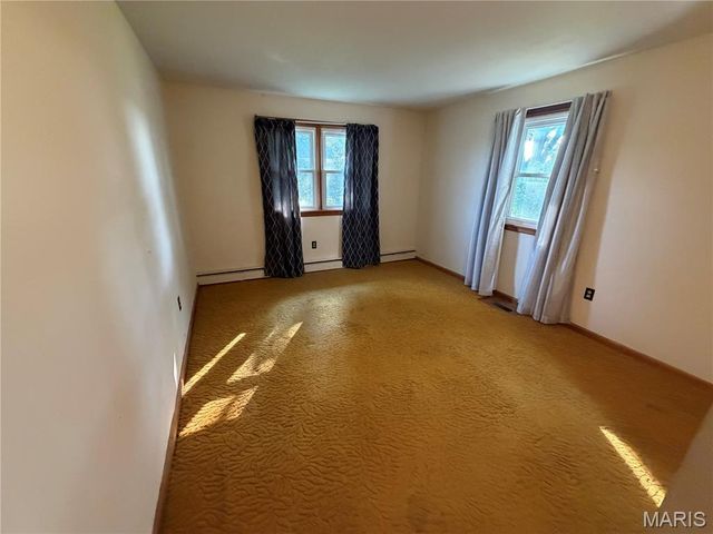 15 Quarry Road, Troy, MO 63379