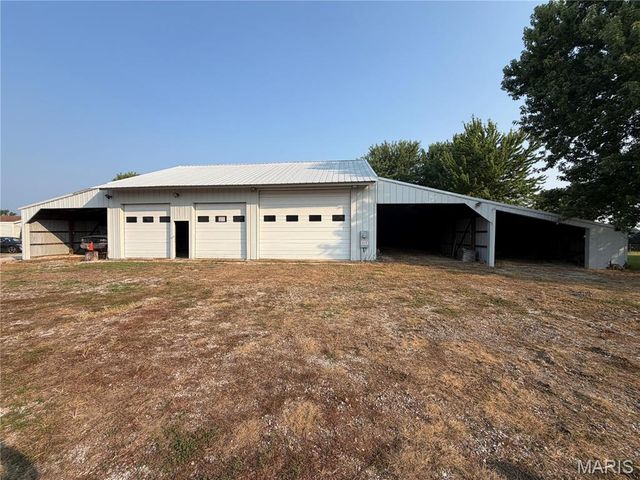 15 Quarry Road, Troy, MO 63379