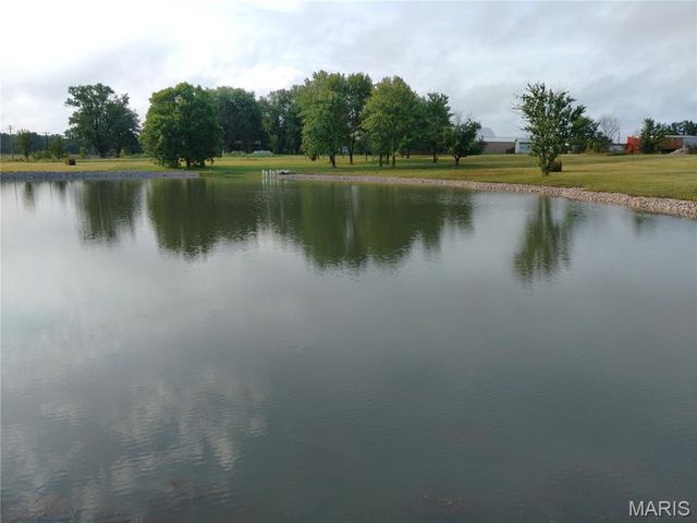 15 Quarry Road, Troy, MO 63379