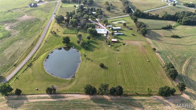 15 Quarry Road, Troy, MO 63379
