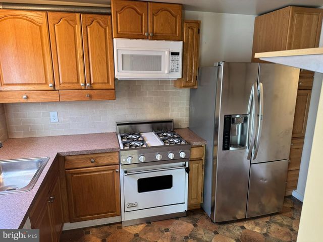 6317 PEARCE AVE, Baltimore, MD 21215