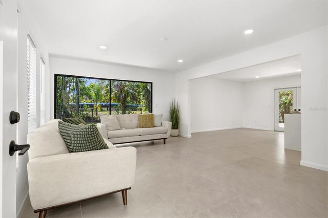 3663 EGERTON CIRCLE, Sarasota, FL 34233