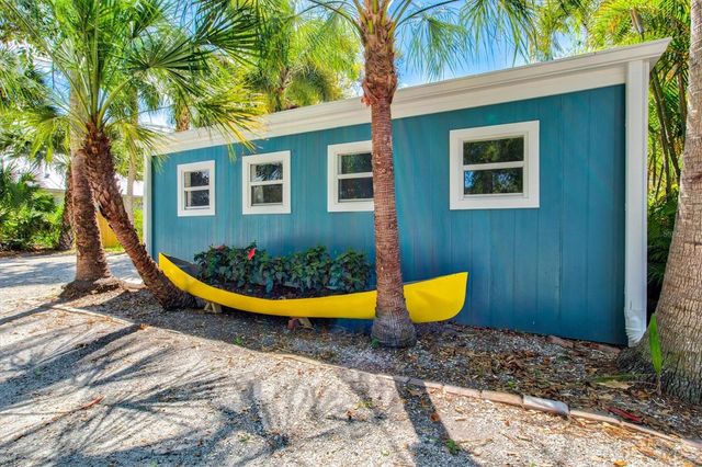 3663 EGERTON CIRCLE, Sarasota, FL 34233